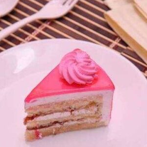 LOVELY STRAWBERRY PASTRY