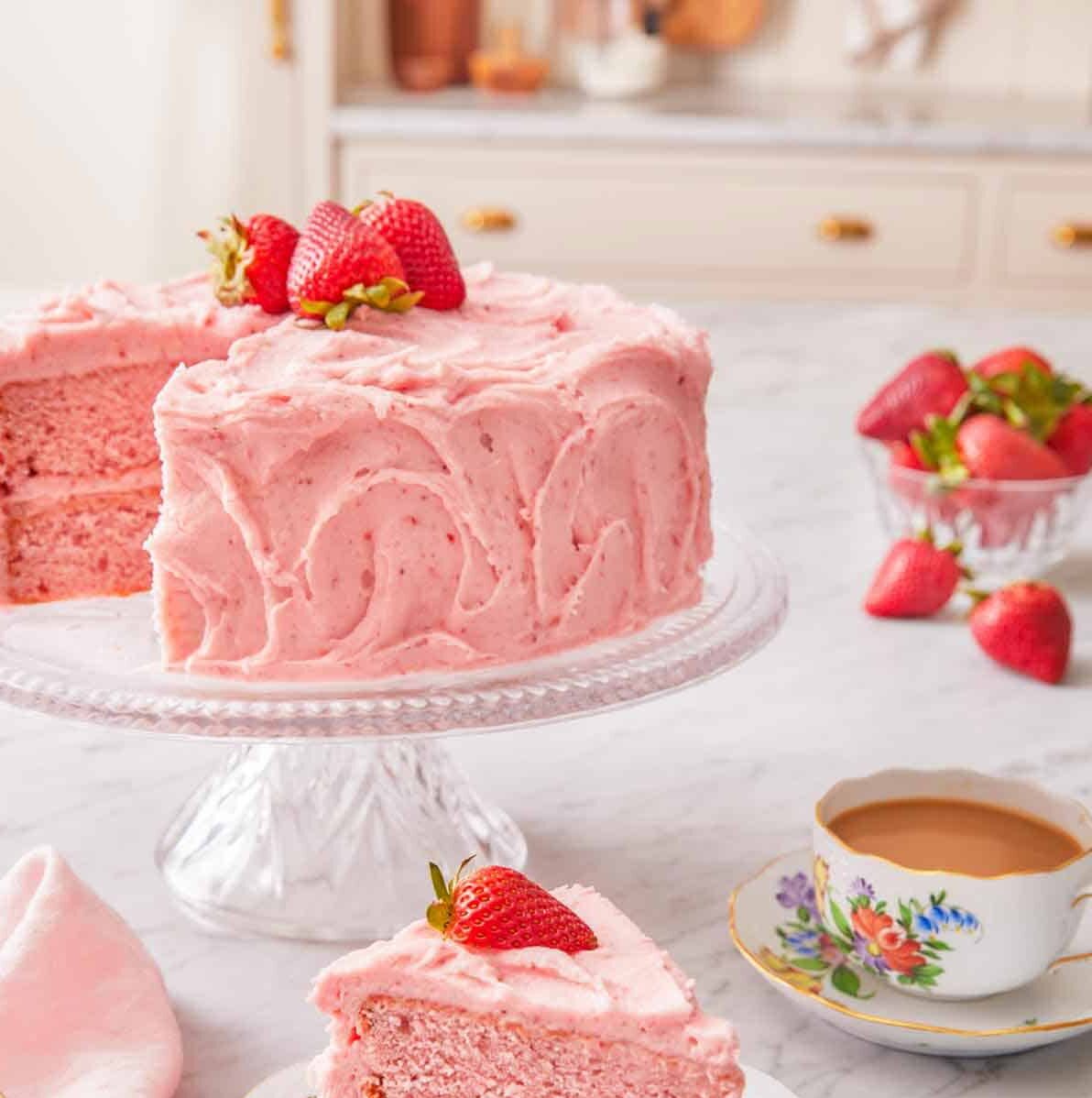 Strawberry-Cake-Feature