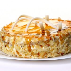 dessert-fruit-cake-with-white-chocolate_144627-6567